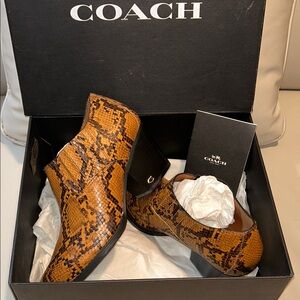 Coach NIB Perri Caramel  Snakeskin Bootie